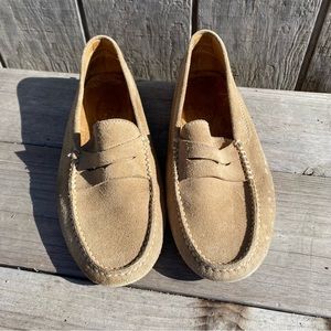 Tod's Gommino Driving Shoes, Suede Slip-On Loafers: Preppy Quiet Luxury Italy